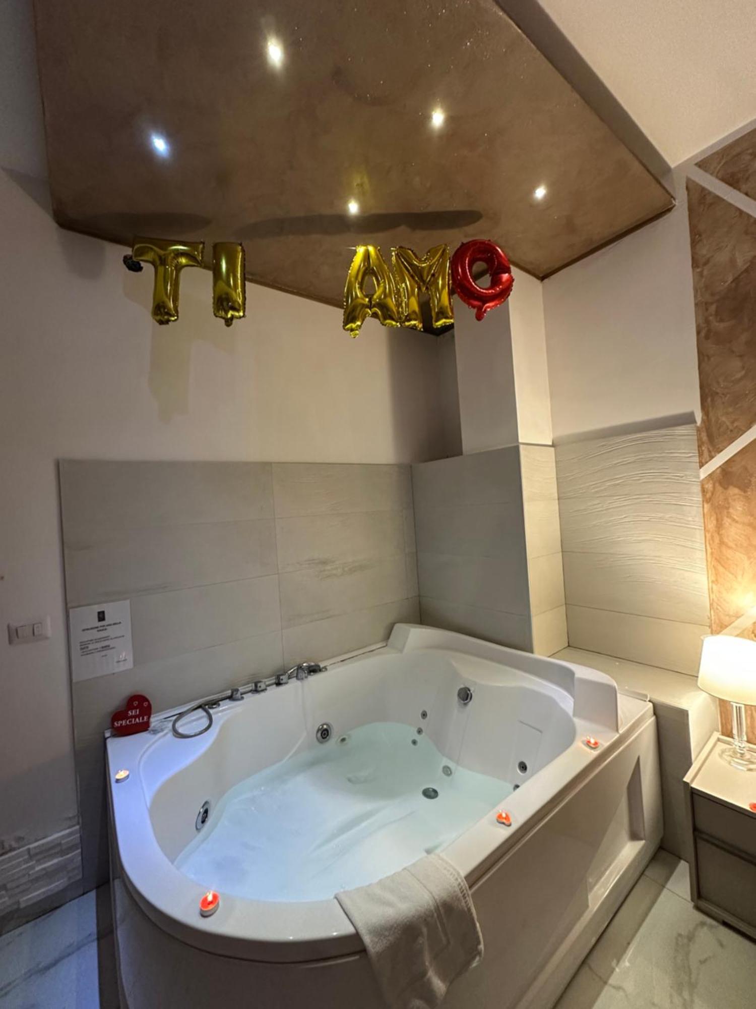 Infinity Suite Acerra Zewnętrze zdjęcie